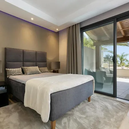 Luxorious Duplex Apartamento Marbella