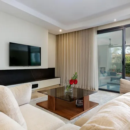 Luxorious Duplex Апартаменты
